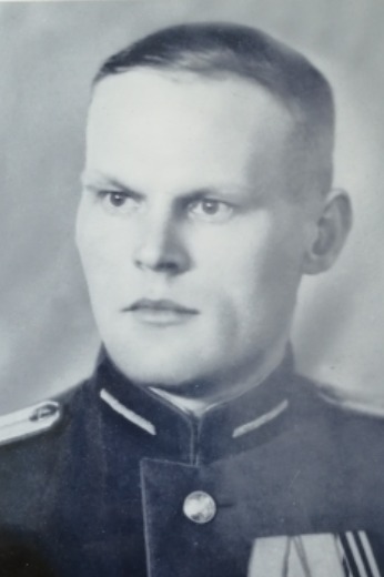 Ломакин Михаил Макарович