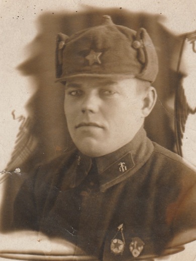 Леонов Гаврил Михеевич