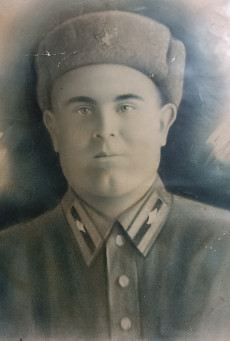 Лисюткин Денис Ефимович