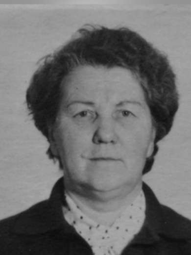 Иглинова (Вараксина) Клавдия Николаевна