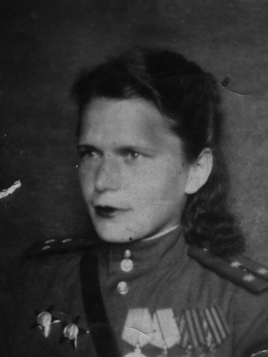 Шведова Елена Хрисанфовна