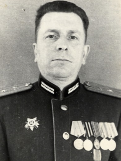 Медведев Владимир Стратонович