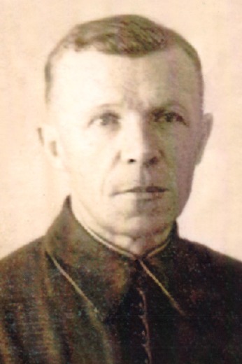 Попов Илья Сергеевич