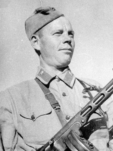 Ястребков Сергей Кузьмич