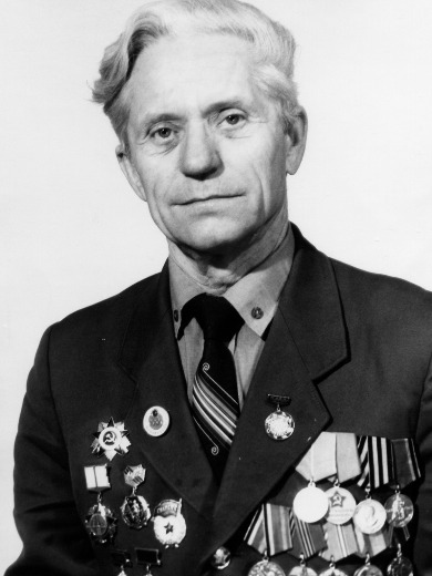 Липатов Юрий Геннадьевич