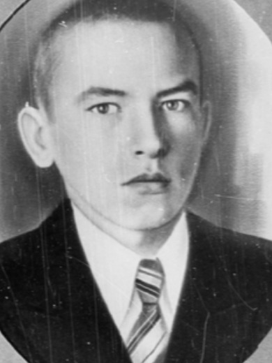 Якутов Алексей Иванович