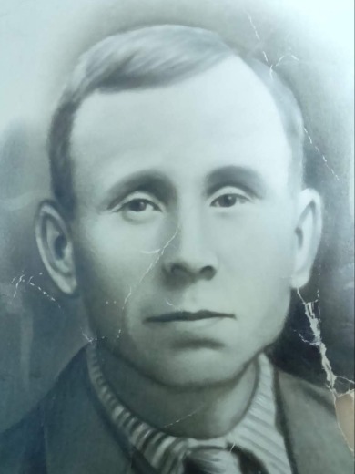 Гатауллин Тахир