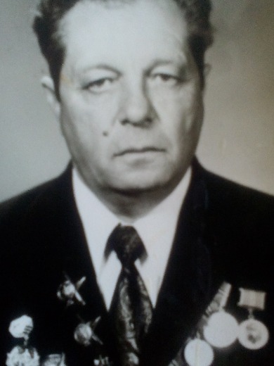 Акинян Берджик Степанович