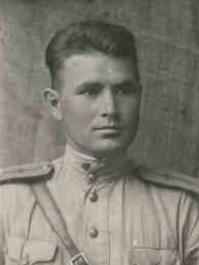 Белоусов Иван Алексеевич