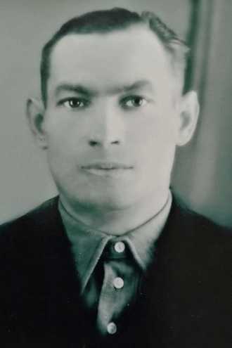 Новосельцев Иван Фролович