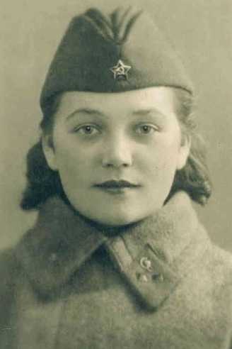 Копылова (Давыдова) Анна Васильевна