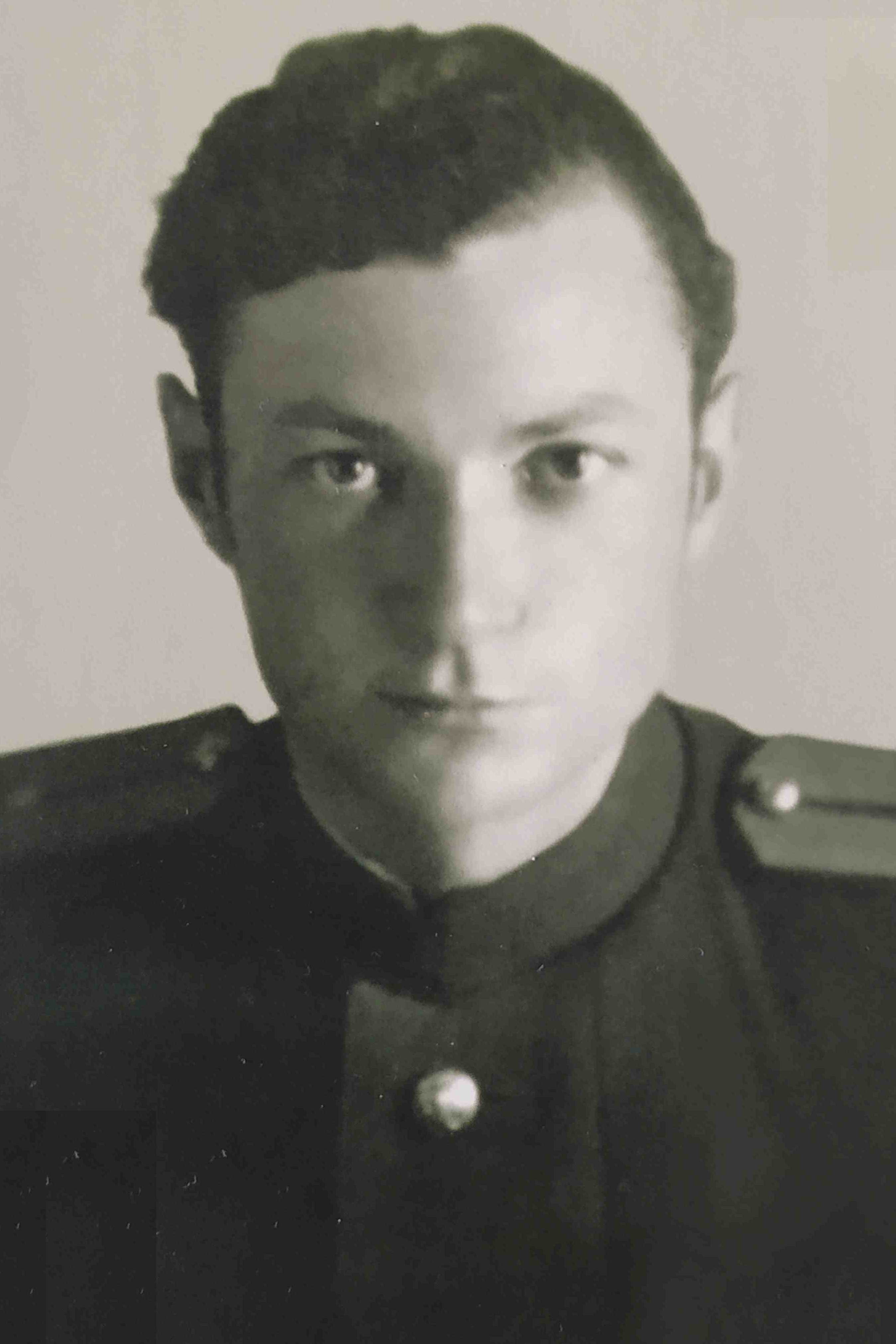 Медведев Леонид Александрович