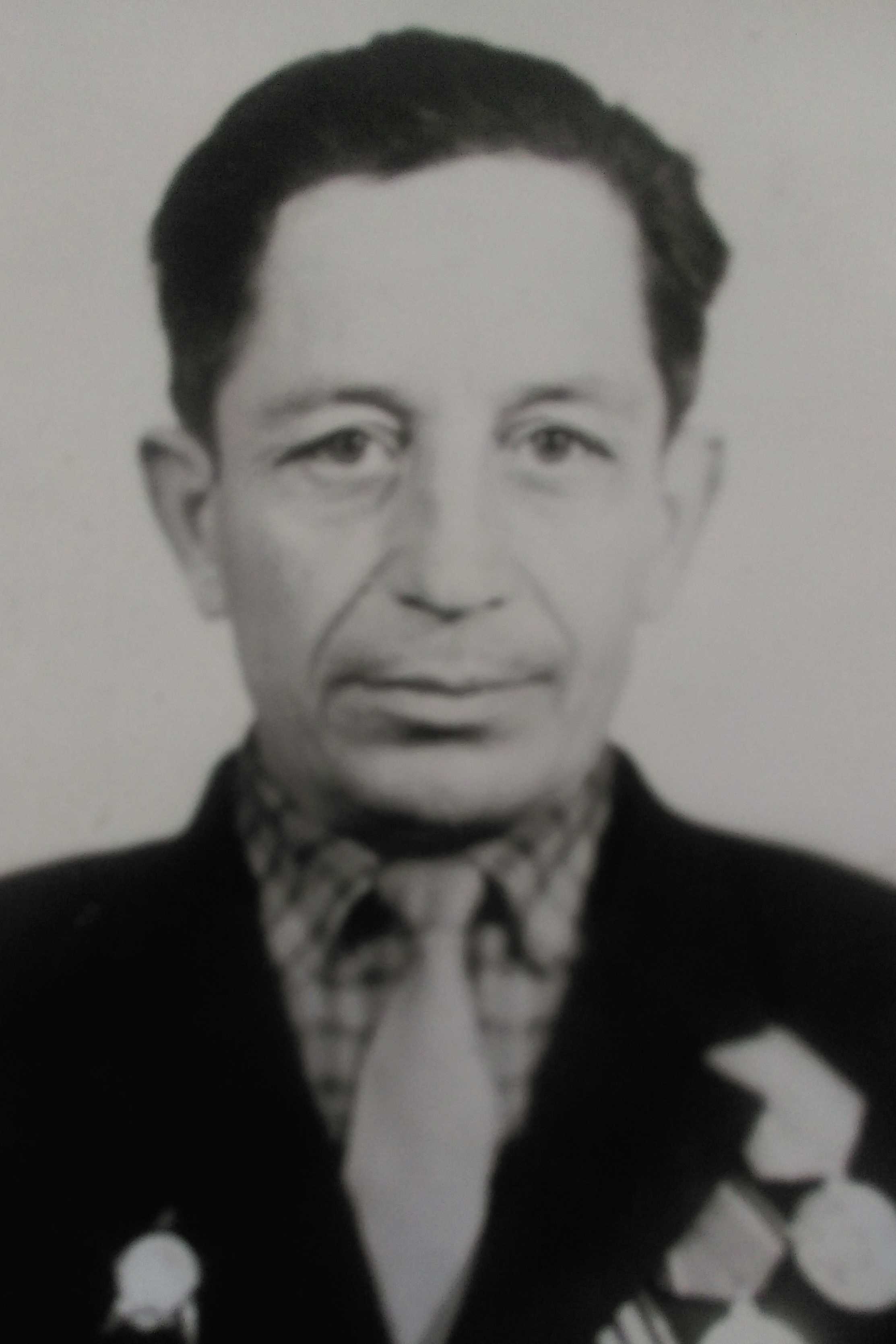 Разваляев Николай Никонорович|Никанорович