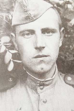 Чижов Петр Кузьмич