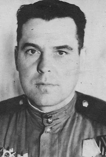Литвинов Лазарь Яковлевич