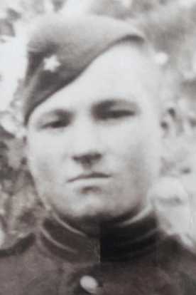 Бурлаков Егор Федорович