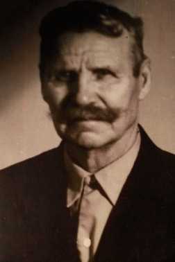 Сенютин Иван Сазонович|Созонович