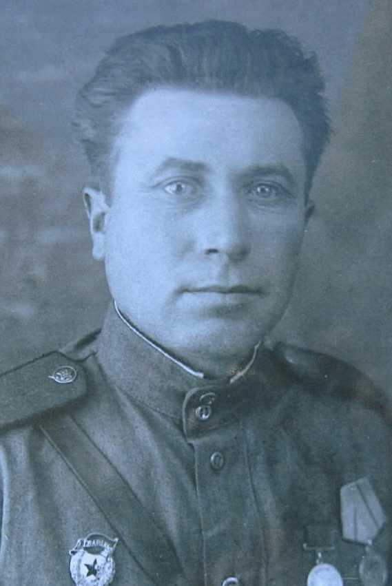 Лозовиков Александр Яковлевич