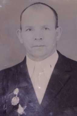 Кулахметов Касым|Касим Усманович