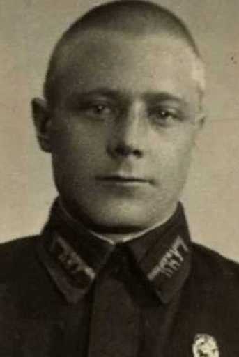 Поздняков Павел Максимович|Максим.