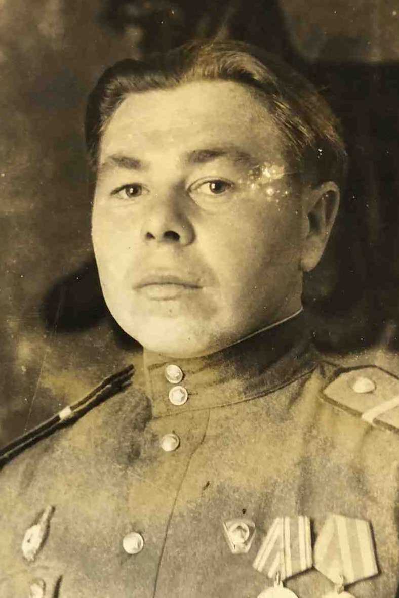 Анохин Анатолий Михайлович