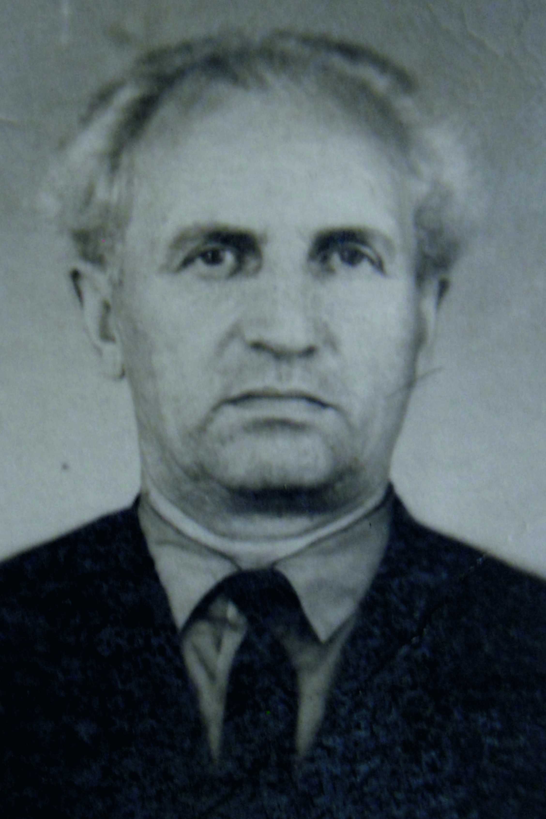 Максаков Иван Петрович