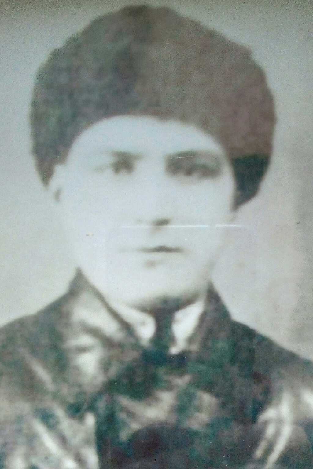 Петров Василий Яковлевич