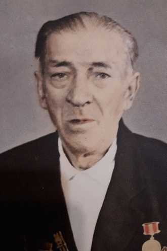 Попов Александр Никифорович