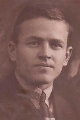 Ушаков Андрей Артемьевич|Артемович (Артемьевич)