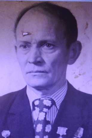 Черезов Алексей Никанорович|Никонорович (Николаевич)