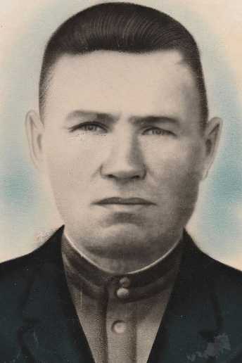 Околелов Иван Иванович