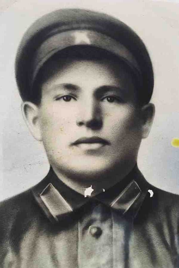 Нишнючкин Петр Тихонович