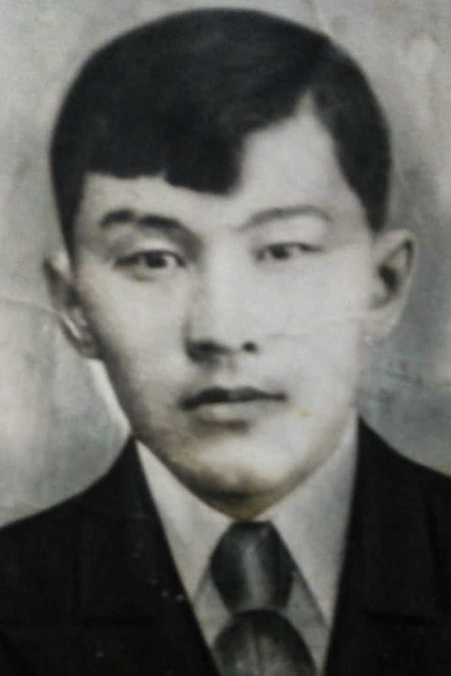 Нурмуханов Шакмухамед
