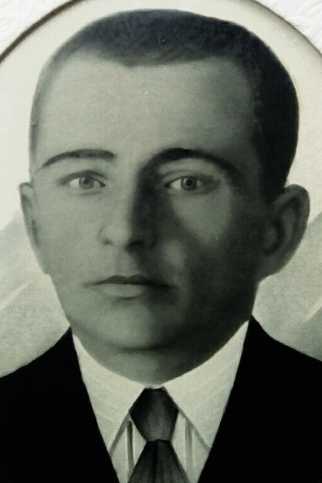 Максимов Михаил Сергеевич