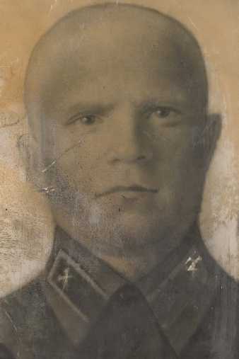 Афиногенов Иван Иванович