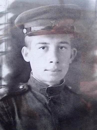 Малышев Октябрь Сергеевич