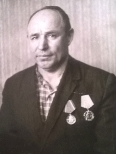 Буровин Алексей Максимович