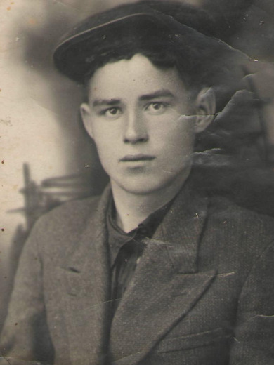 Сляднев Петр Иванович