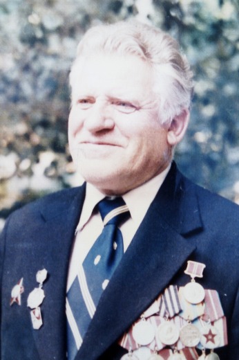 Шляпников Евгений Васильевич