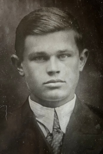 Петухов Михаил Алексеевич