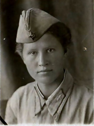 Попова Анна Ивановна