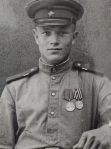 Слюсарь Григорий Сергеевич