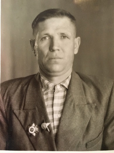 Леонович Михаил Ефимович