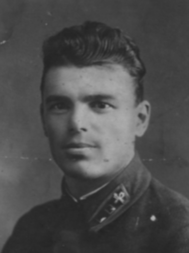 Попов Виктор Александрович