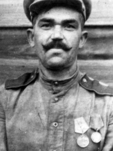 Полтавец Тихон Яковлевич