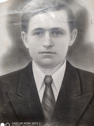 Ахматов Демьян Иванович