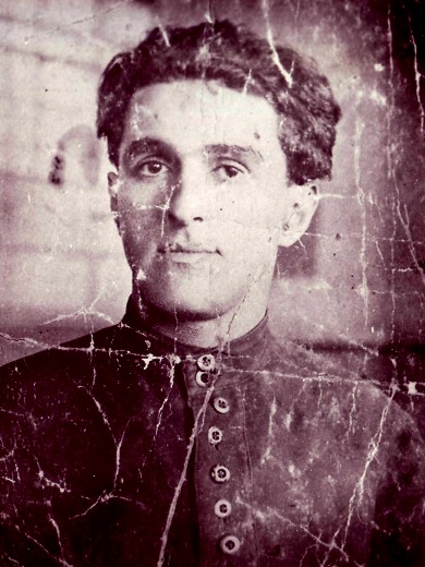 Иомтов Илья Михайлович