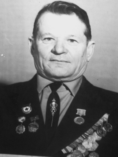 Симаков Василий Яковлевич