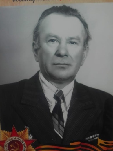 Краснобрыжий Илья Андреевич