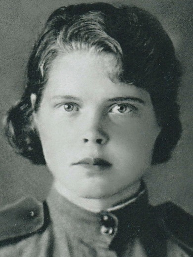 Поминова (Баринова) Вера Ивановна